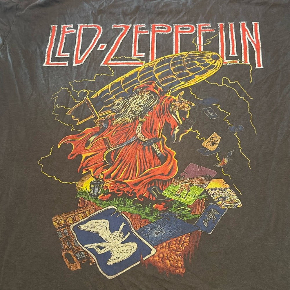 Led Zeppilin shirt